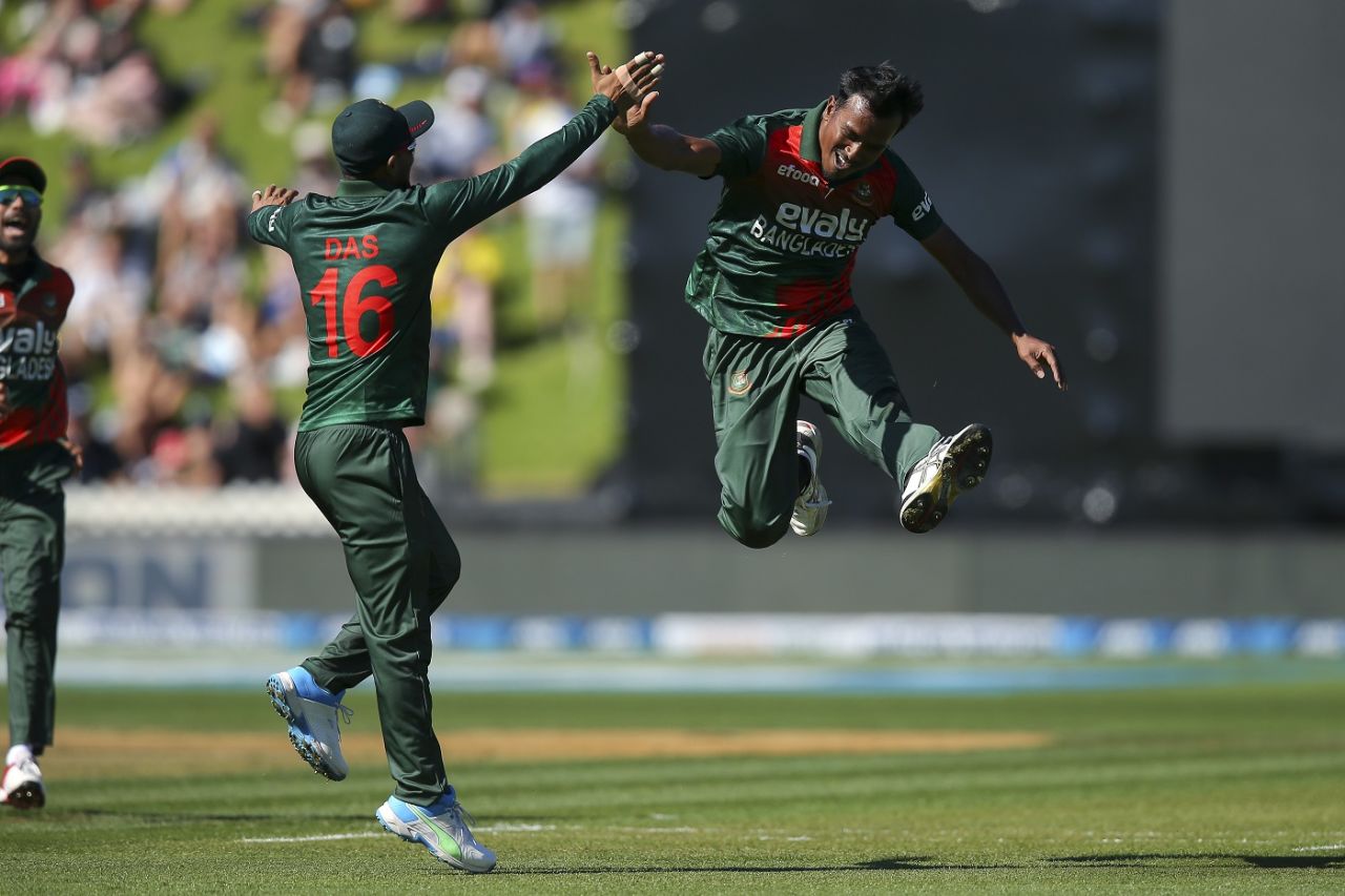 Rubel Hossain leaps in joy after dismissing Ross Taylor, New Zealand vs Bangladesh, 3rd ODI, Wellington, March 26, 2021