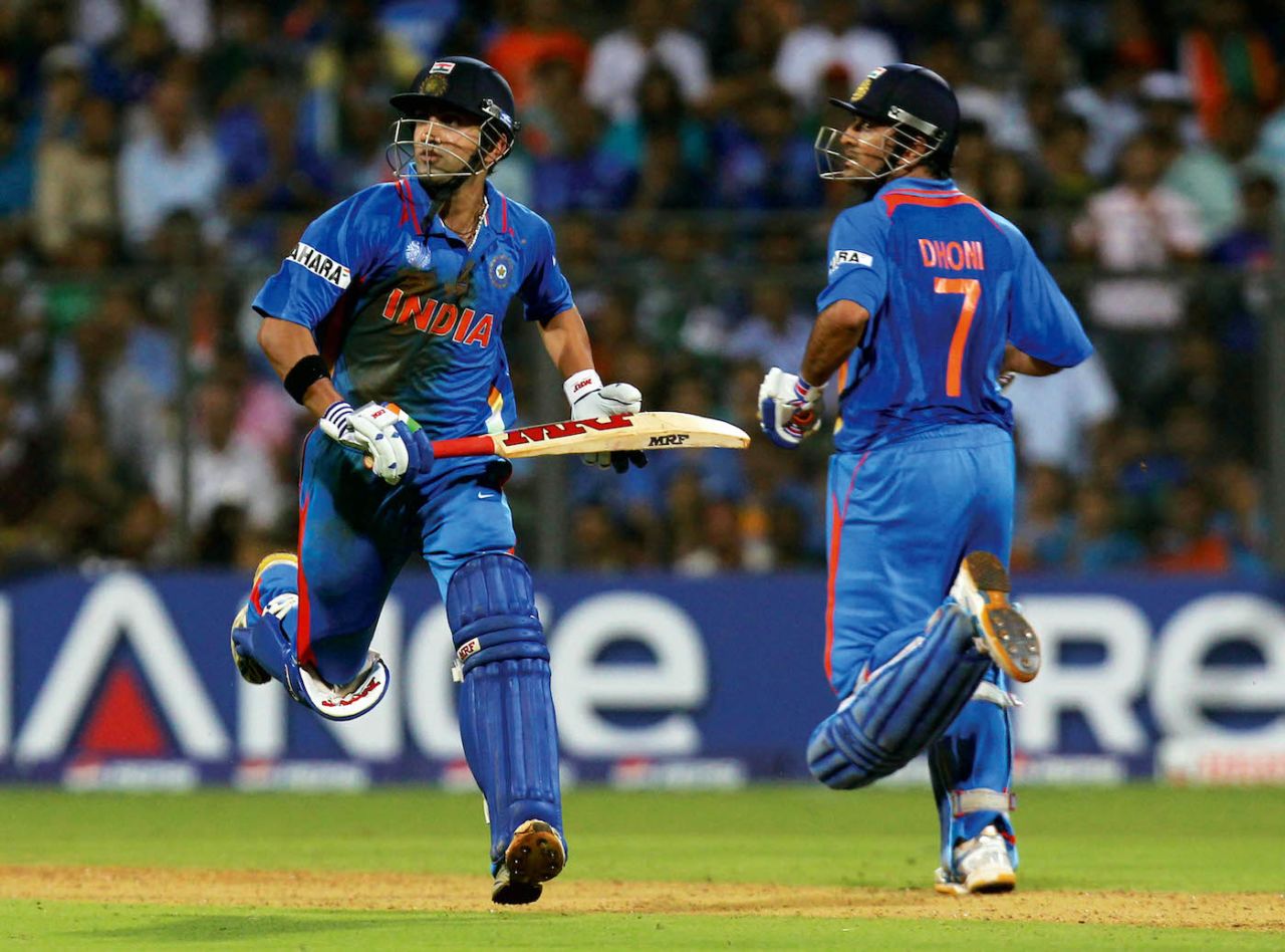 MS Dhoni and Gautam Gambhir complete a run, India v Sri Lanka, final, World Cup 2011, Mumbai, April 2, 2011