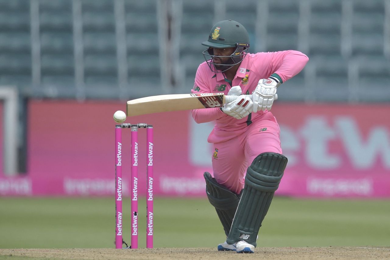 Temba Bavuma struggled initially but picked the pace later on, South Africa v Pakistan, 2nd ODI, Johannesburg, April 4, 2021