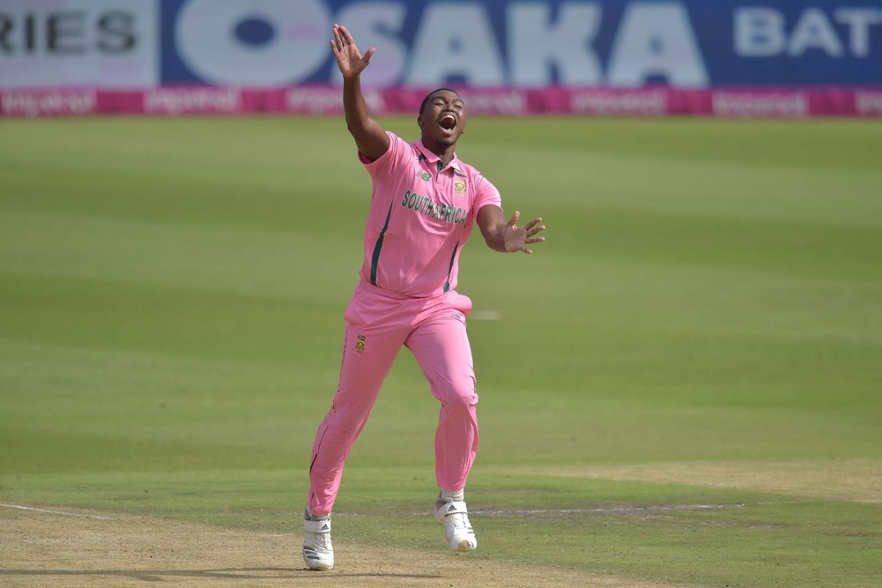 Lungi Ngidi got the wicket of Imam Ul Haq, South Africa vs Pakistan, 2nd ODI, Johannesburg, April 4, 2021