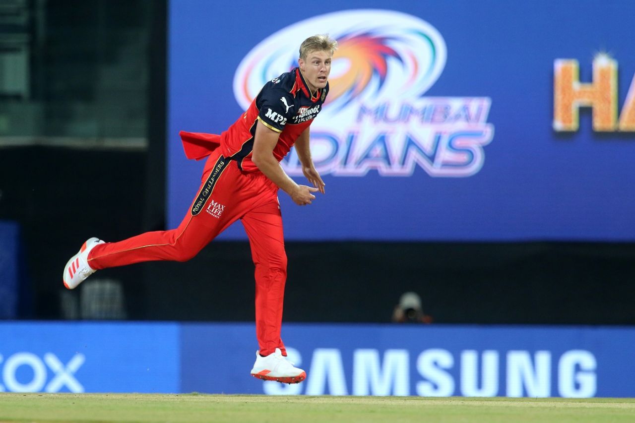 Kyle Jamieson bowls, Mumbai Indians vs Royal Challengers Bangalore, IPL 2021, Chennai, April 9, 2021