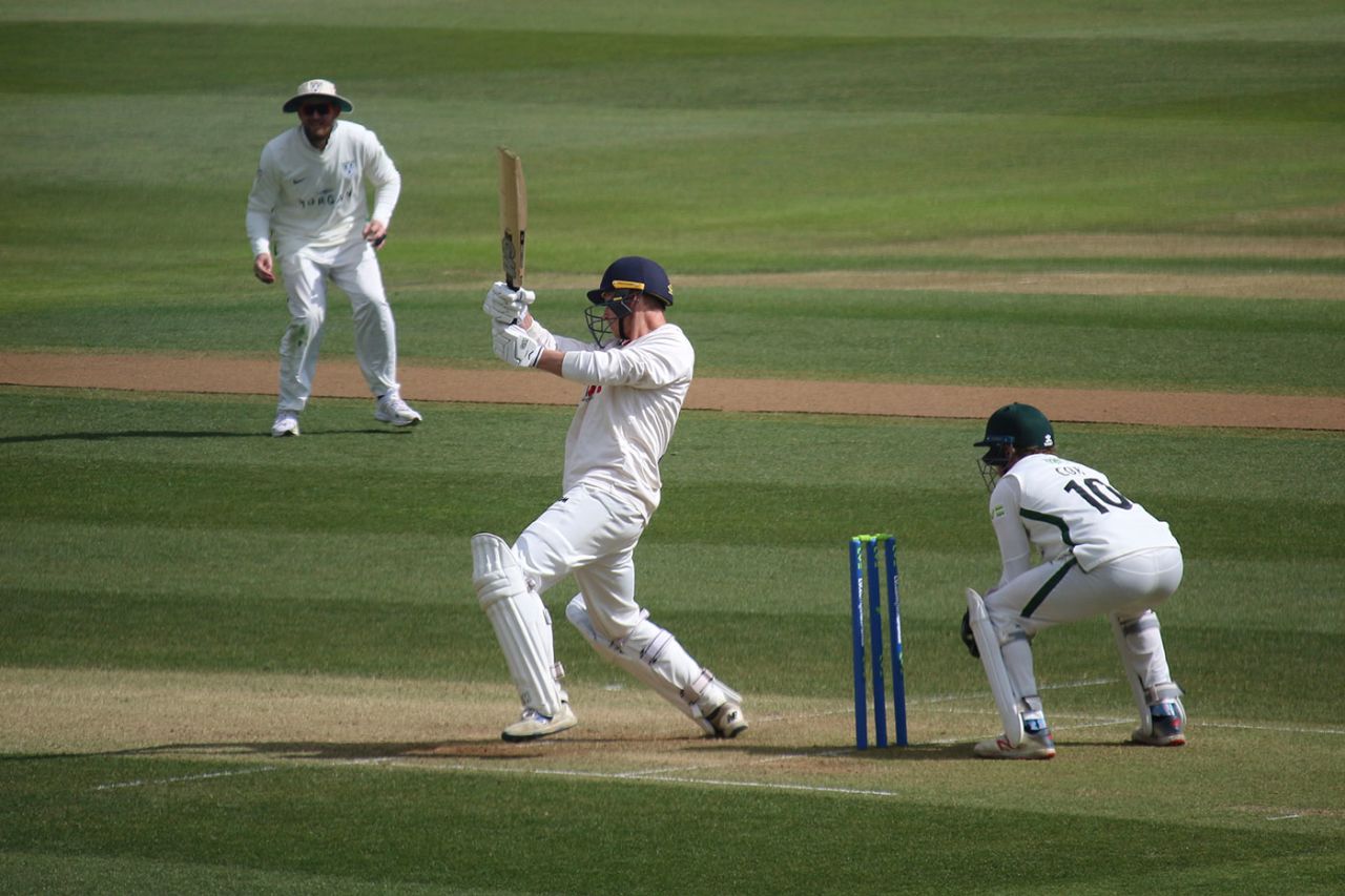 Tom Westley pulls through the on-side, Essex v Worcestershire, Chelmsford, 2nd day, April 9, 2021