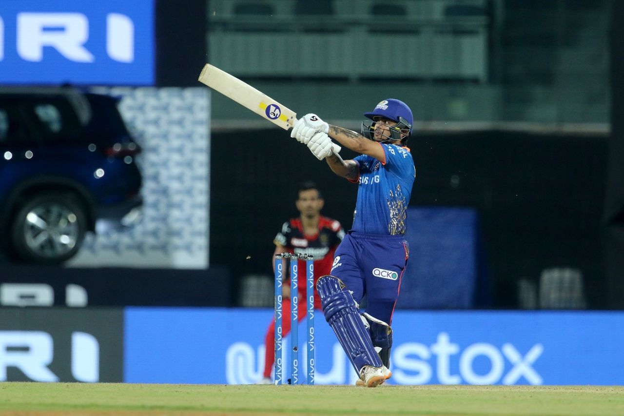 Ishan Kishan goes for the pull shot, Mumbai Indians vs Royal Challengers Bangalore, IPL 2021, Chennai, April 9, 2021
