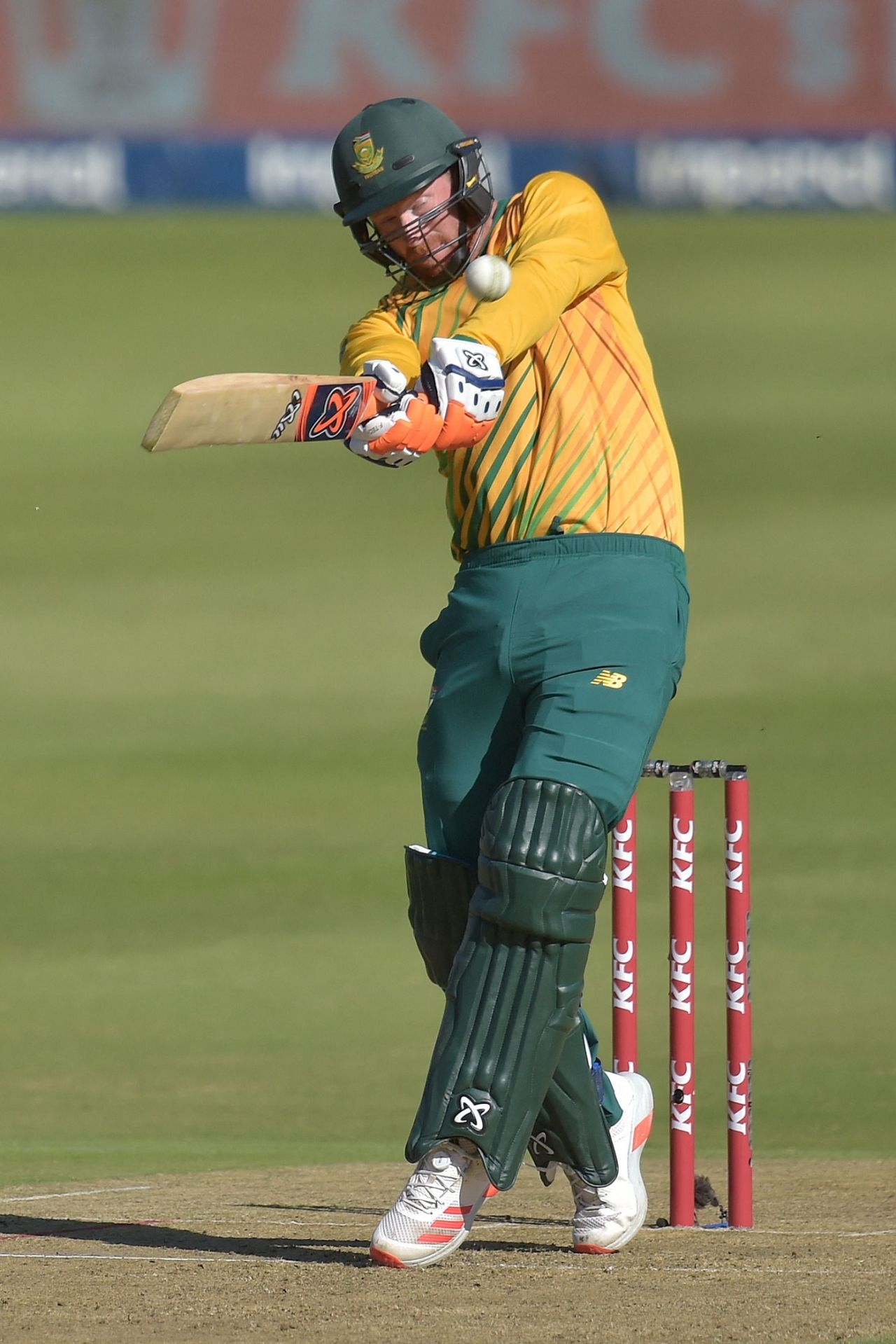 Heinrich Klaasen plays a pull, South Africa vs Pakistan, 1st T20I, Johannesburg, April 10, 2021