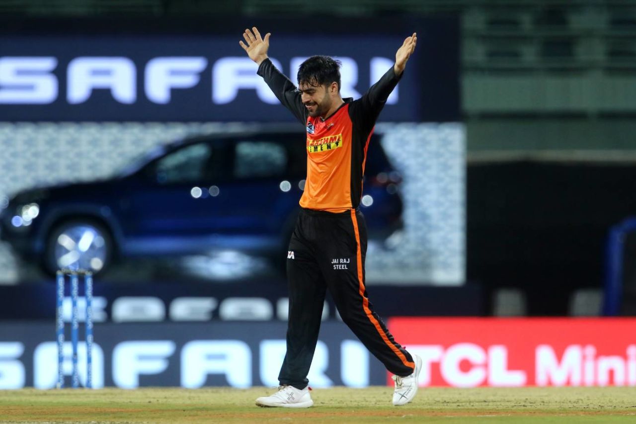 Rashid Khan slowed Royal Challengers down in the middle overs, Sunrisers Hyderabad vs Royal Challengers Bangalore, IPL 2021, April 14 2021