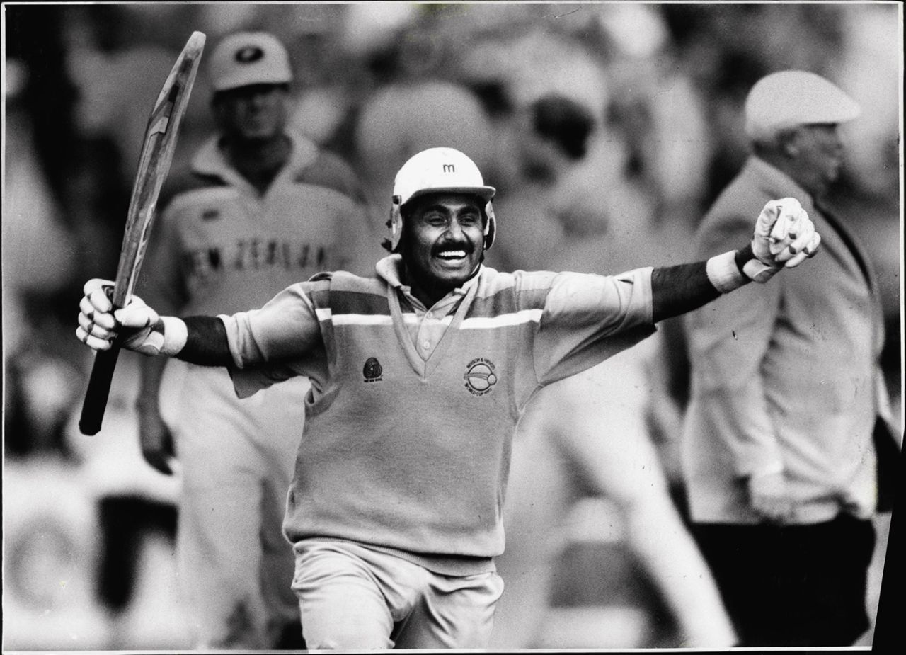 Javed Miandad celebrates the semi-final win, New Zealand v Pakistan, World Cup semi-final, March 21, Auckland, 1992