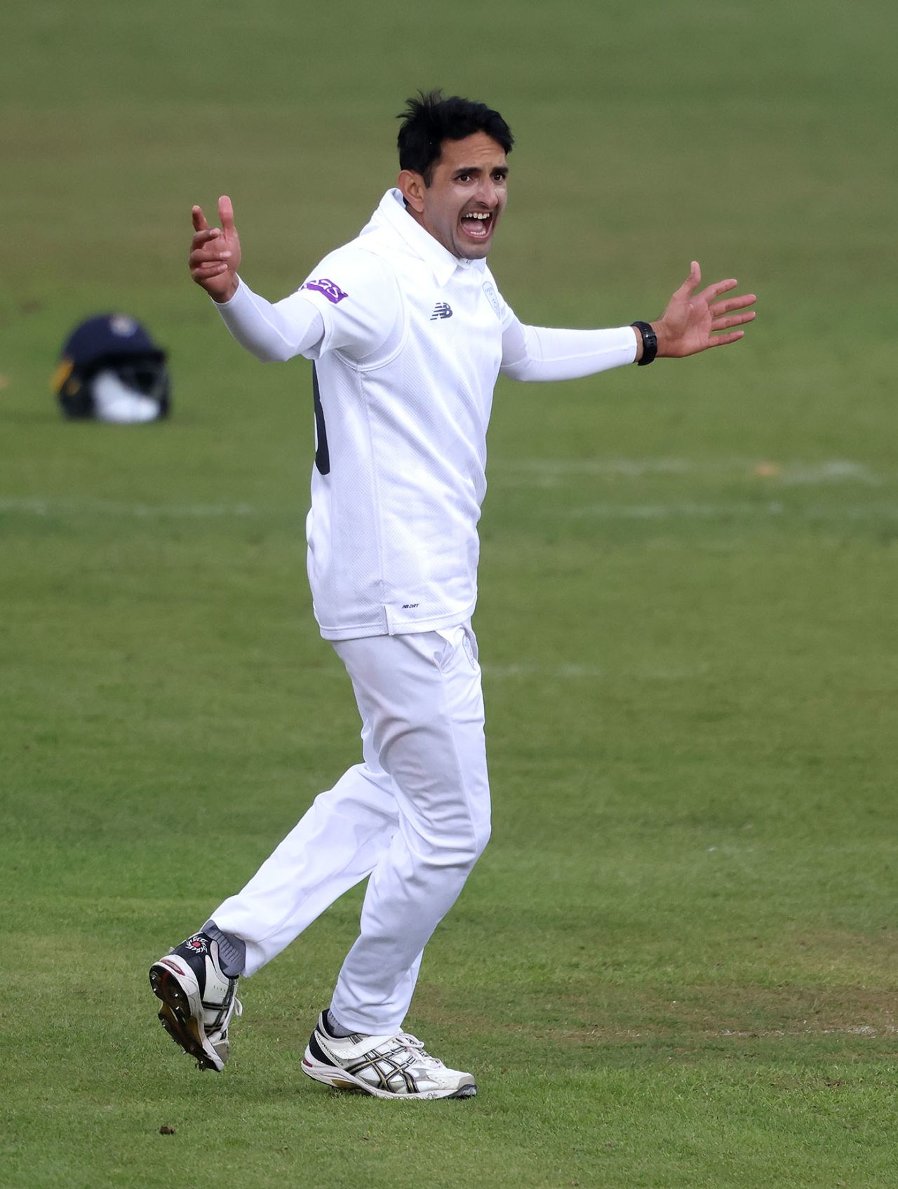 Mohammad Abbas appeals for a wicket, LV= Insurance County Championship, Leicestershire vs Hampshire, Grace Road, April 09, 2021 