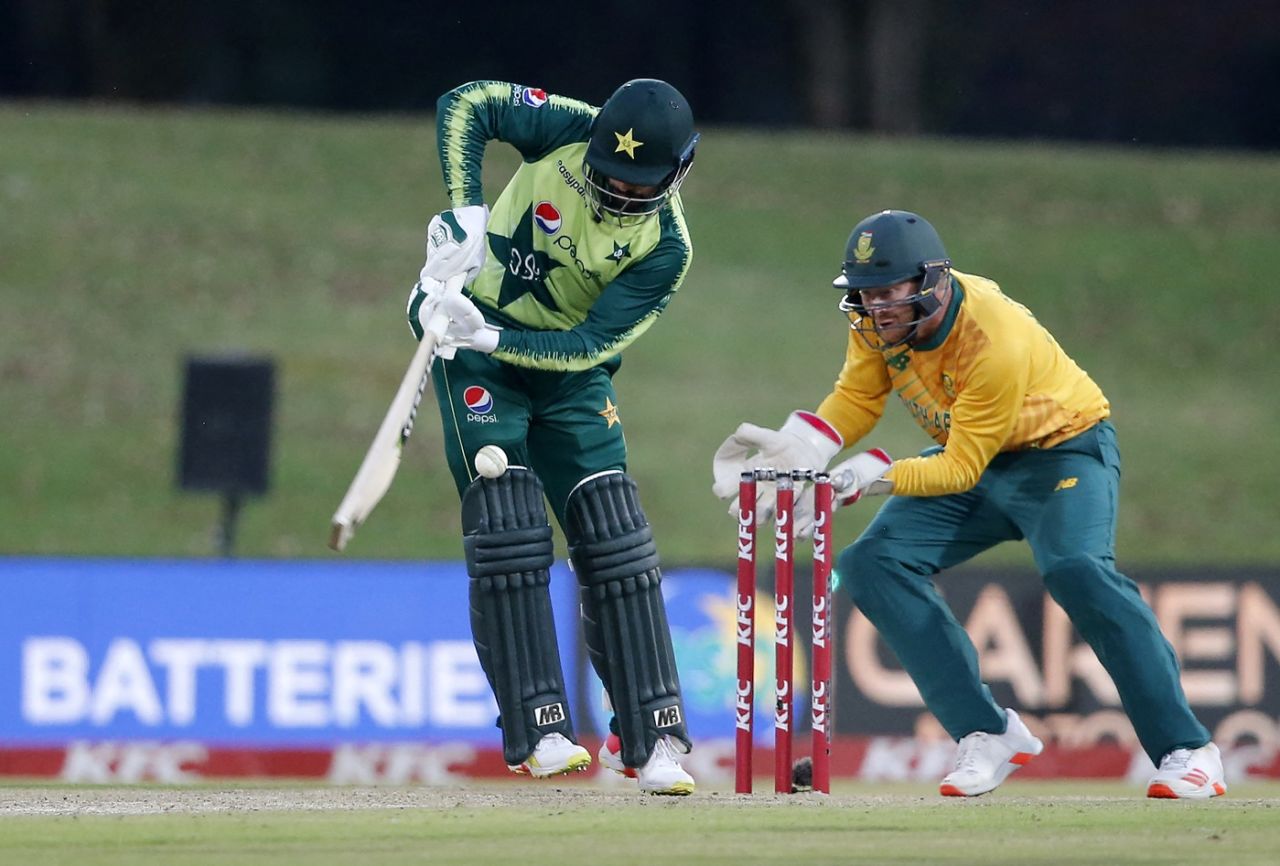 Mohammad Nawaz attempts a flick, South Africa vs Pakistan, 4th T20I, Centurion, April 16, 2021