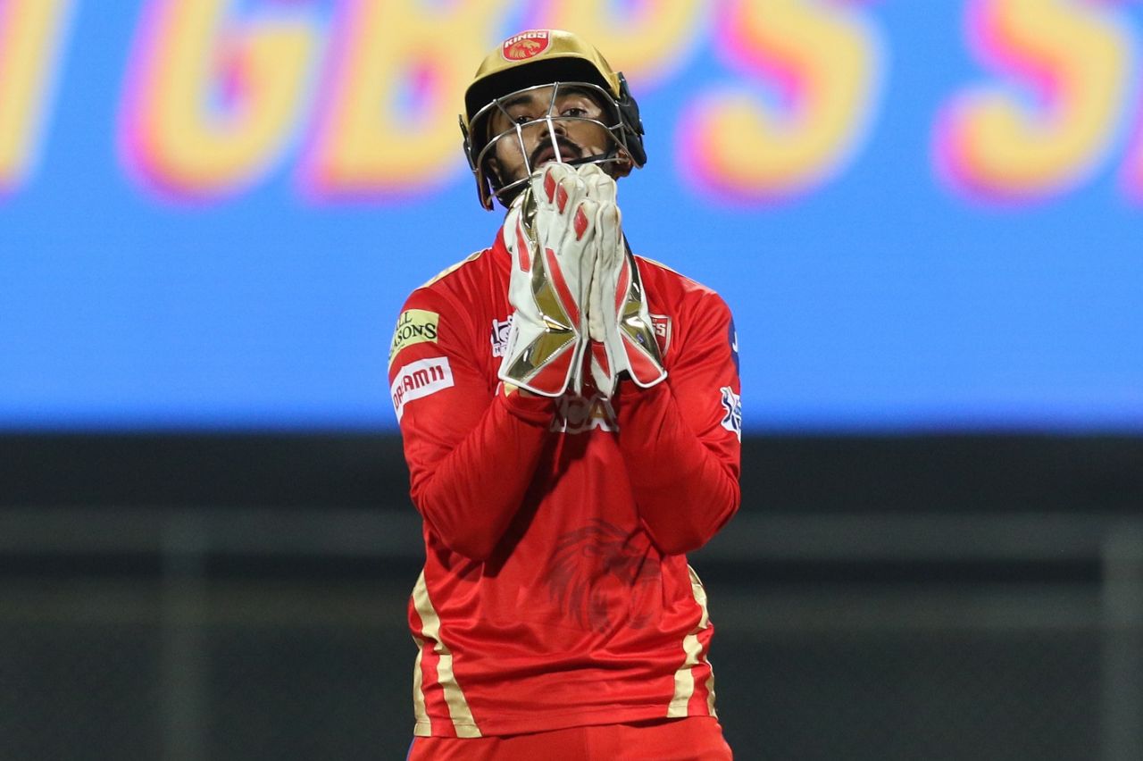 KL Rahul wears a tense look with nothing going the Punjab Kings' way, Punjab Kings vs Chennai Super Kings, IPL 2021, Mumbai, April 16, 2021