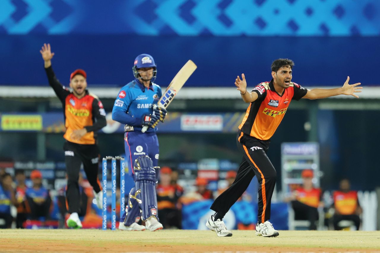 Quinton de Kock survived an early appeal, Mumbai Indians vs Sunrisers Hyderabad, IPL 2021, Chennai, April 17, 2021