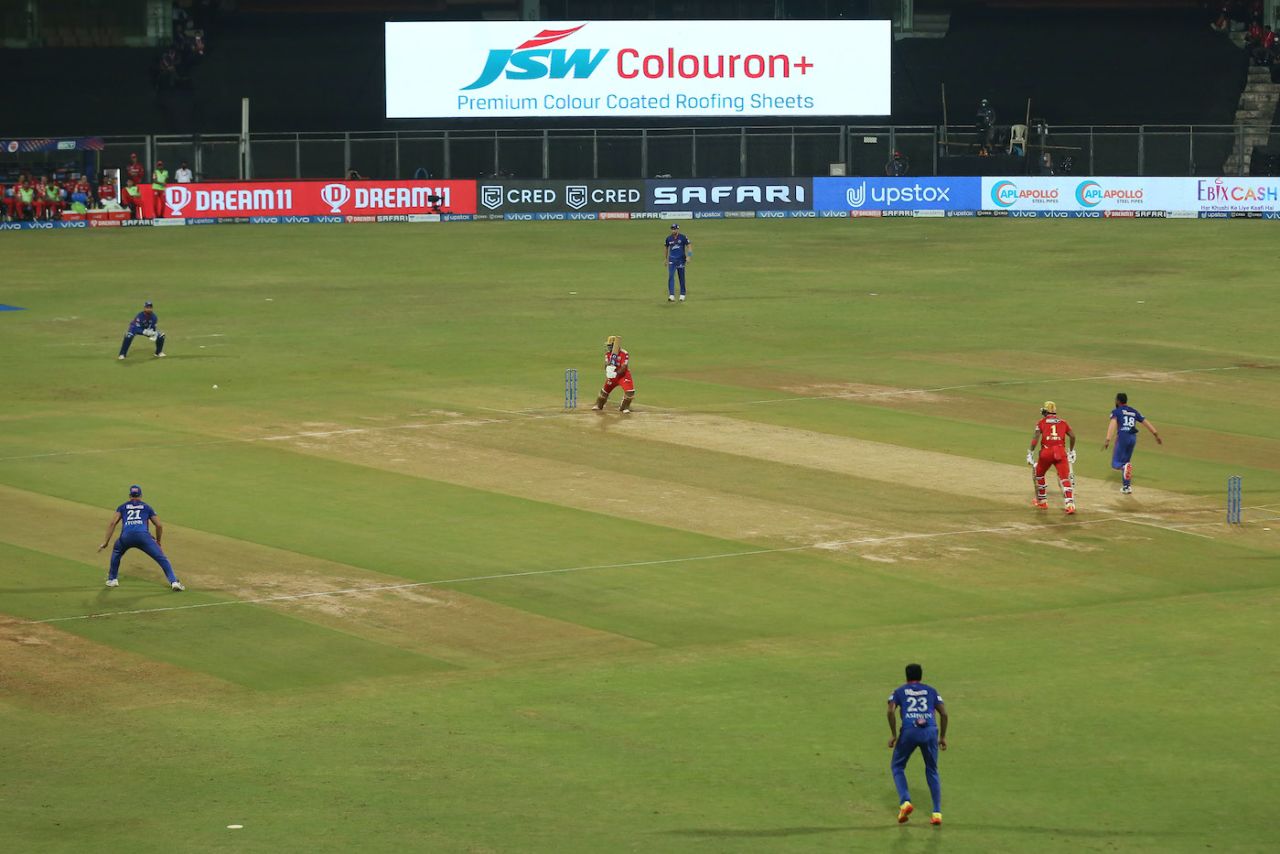 Mayank Agarwal carves the ball away, Delhi Capitals vs Punjab Kings, IPL 2021, Mumbai, April 18, 2021