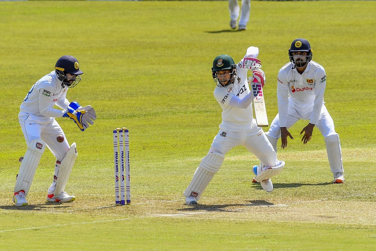 Mushfiqur Rahim punches through the off side, Sri Lanka vs Bangladesh, 1st Test, Pallekele, 3rd day, April 23, 2021