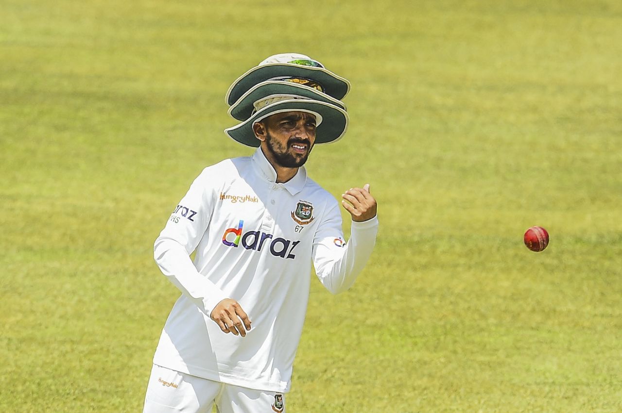 Mominul Haque dons many hats, Sri Lanka v Bangladesh, 1st Test, 3rd day, Pallekele, April 23, 2021