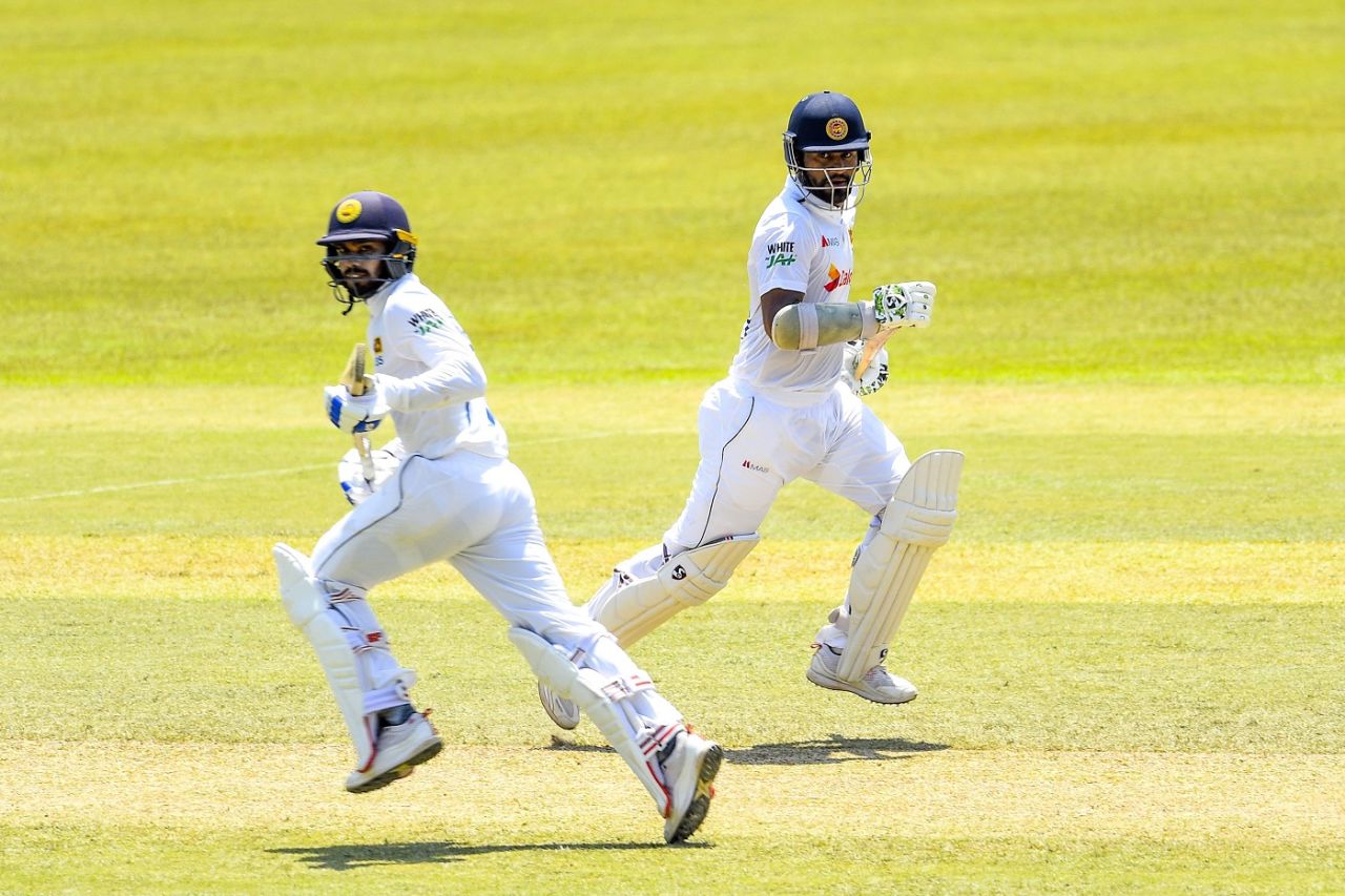 Dimuth Karunaratne and Dhananjaya de Silva run between the wickets, Sri Lanka vs Bangladesh, 1st Test, Pallekele, 4th day, April 24, 2021
