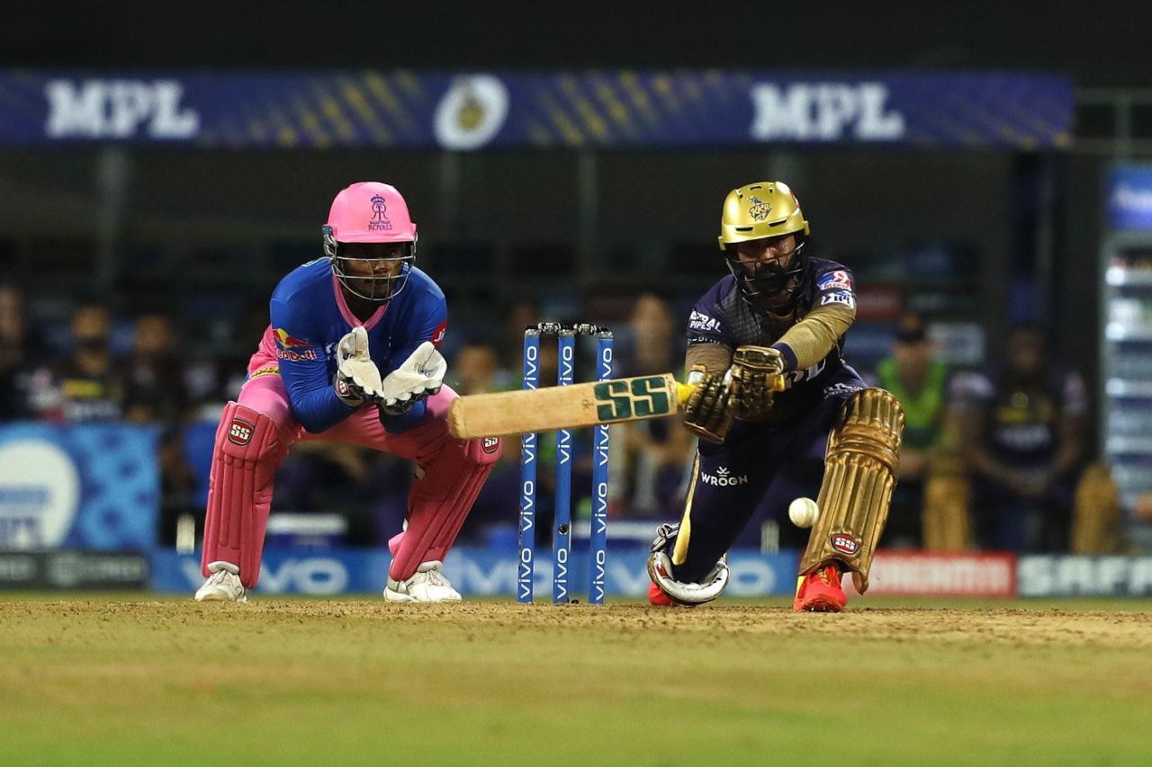 Dinesh Karthik plays a sweep shot, Rajasthan Royals vs Kolkata Knight Riders, IPL 2021, Mumbai, April 24, 2021