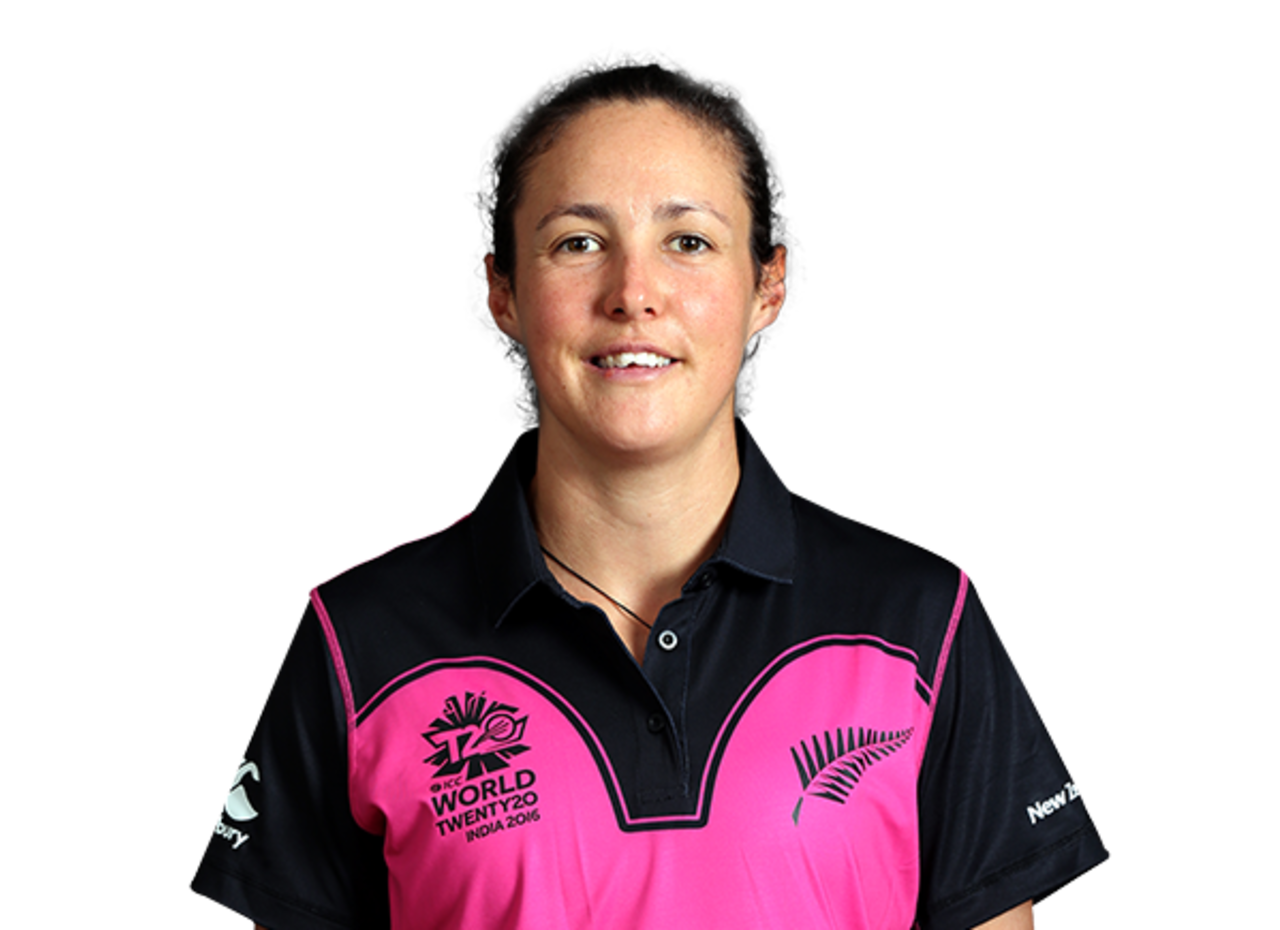 Sara McGlashan player page headshot cutout, 2021