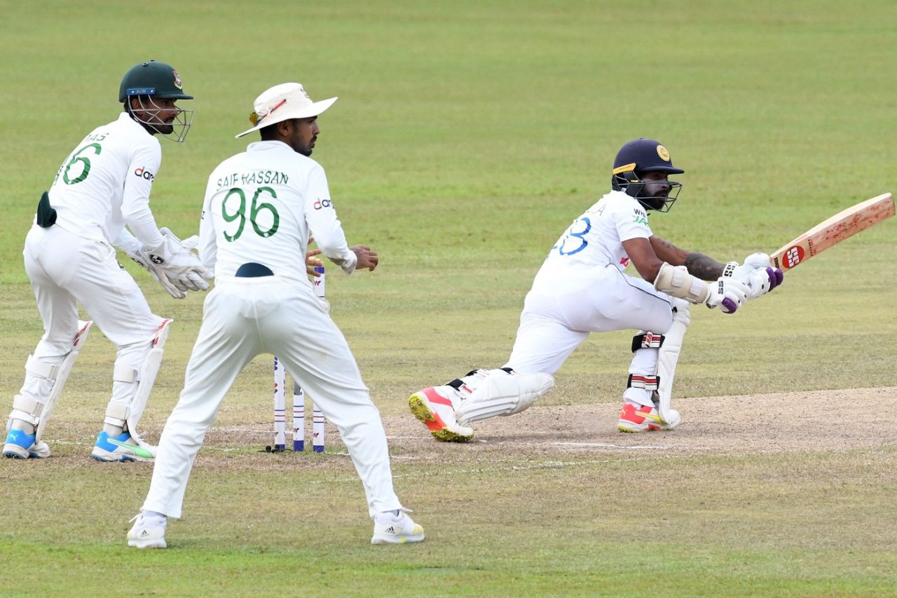 Niroshan Dickwella sweeps, Sri Lanka vs Bangladesh, 2nd Test, Pallekele, 4th day, May 2, 2021