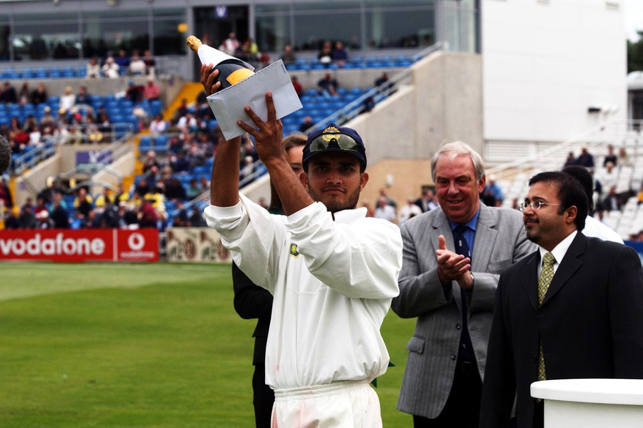 Sourav Ganguly with the champagne as India win at Headingley, England vs India, 3rd Test, Headingley, August 26, 2002