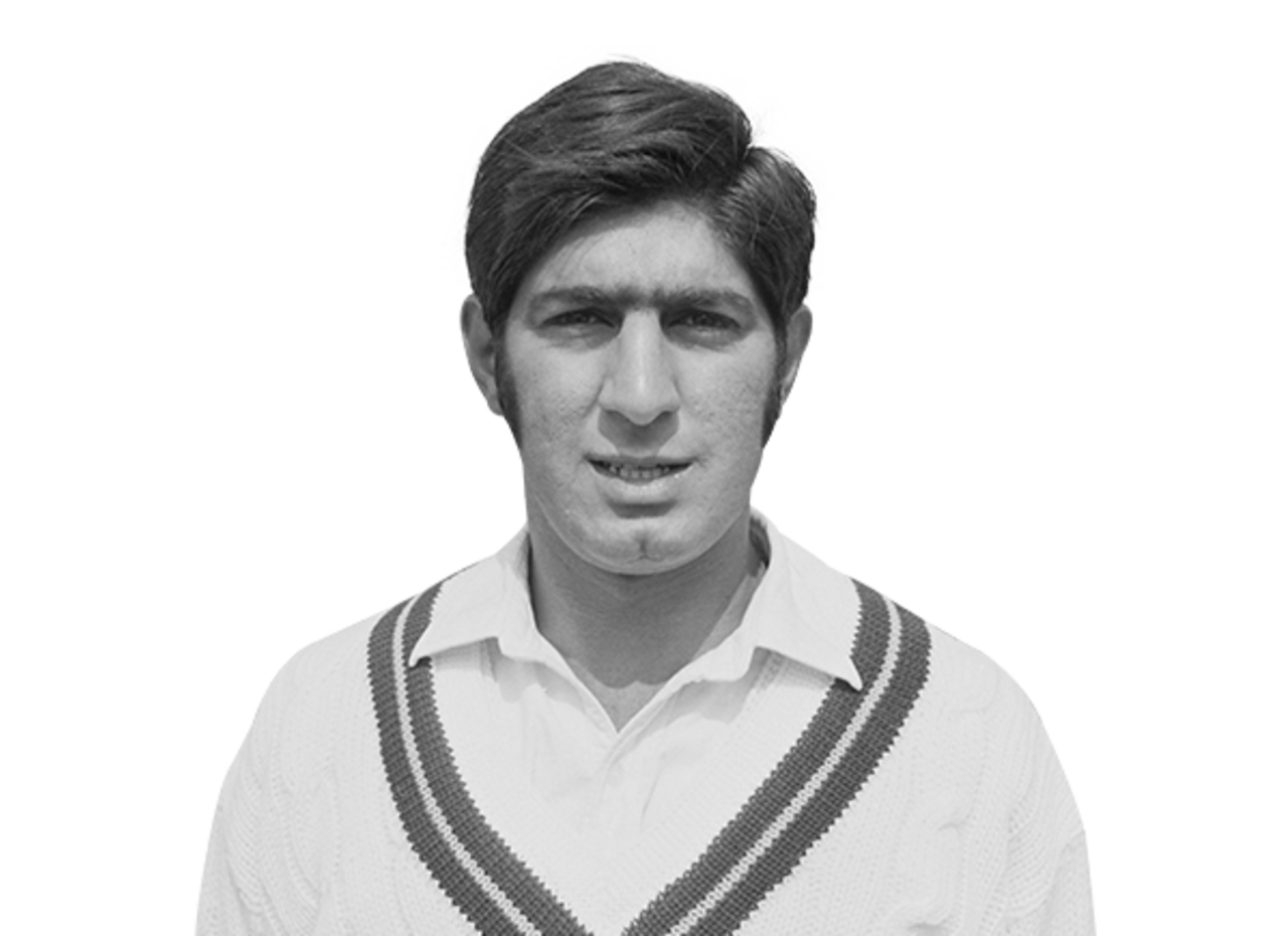 Sarfraz Nawaz player page headshot cutout, 2021