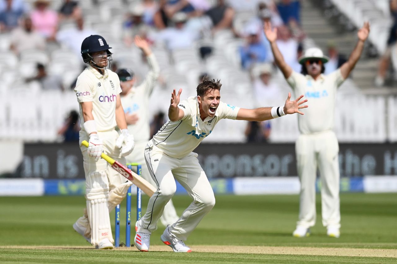 Tim Southee appeals for the wicket of Rory Burns, England vs New Zealand, 2nd day, Lord's, June 3, 2021