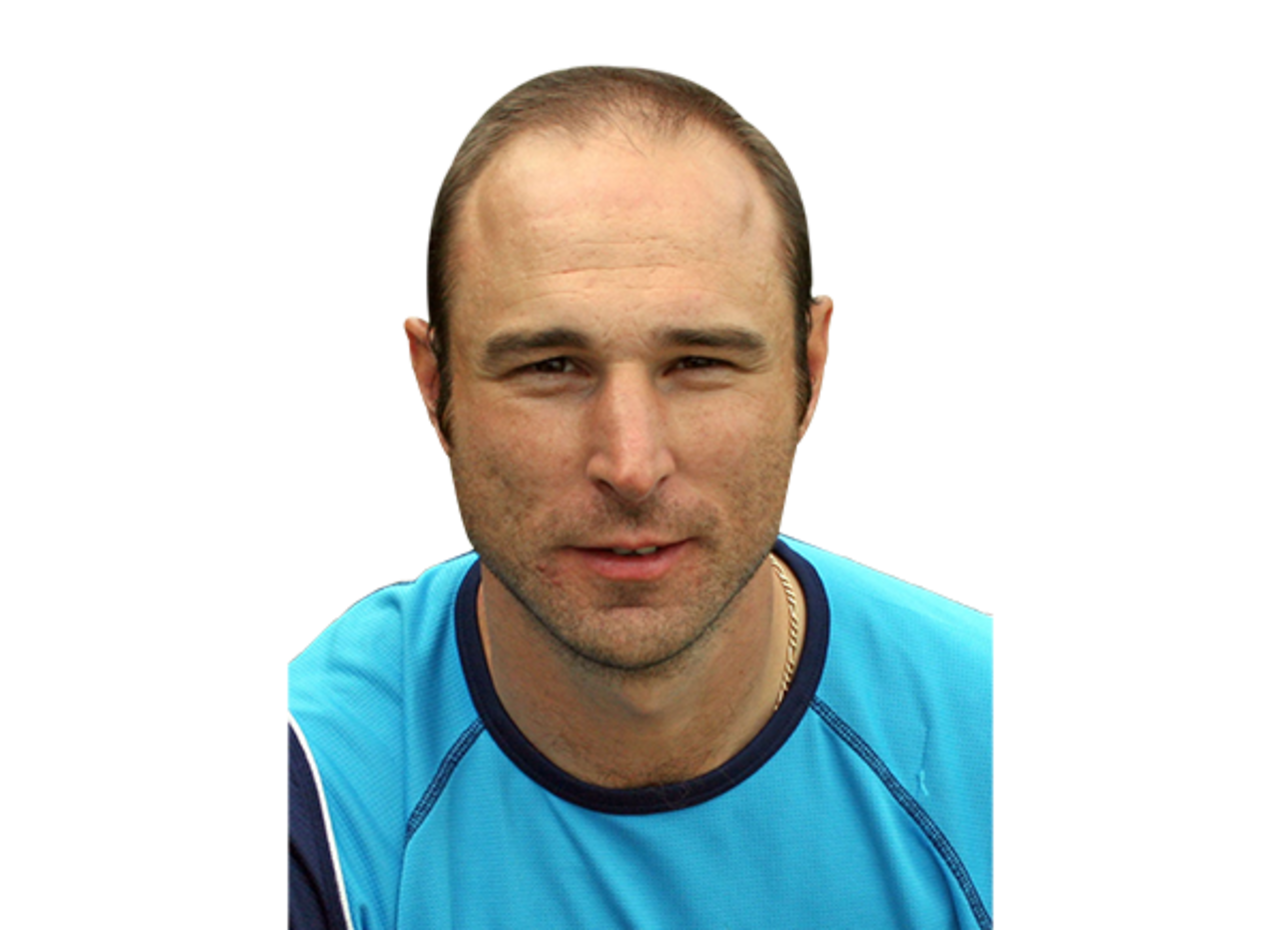 Simon Smith player page headshot cutout, 2021