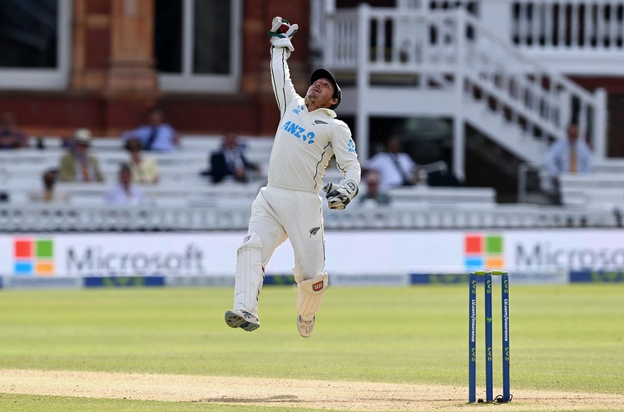 BJ Watling jumps in the air to catch the ball, England vs New Zealand, 1st Test, Lord's, 5th day, June 6, 2021