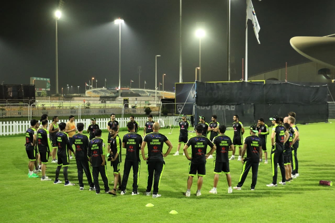 The Lahore Qalandars players have a team meeting, Abu Dhabi, June 8, 2021