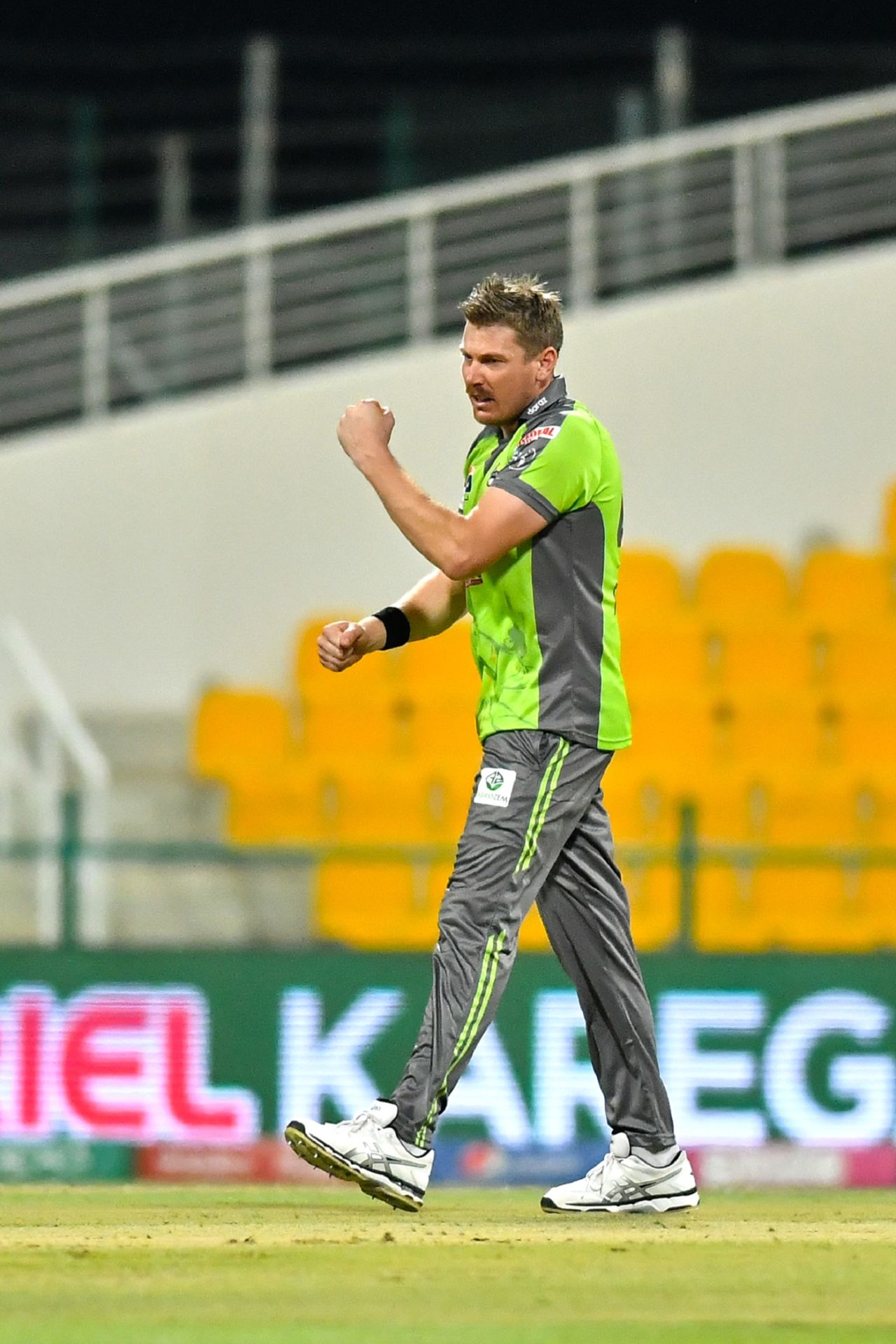 James Faulkner took three wickets in the powerplay, Islamabad United v Lahore Qalandars, Abu Dhabi, PSL 2021, June 9, 2021
