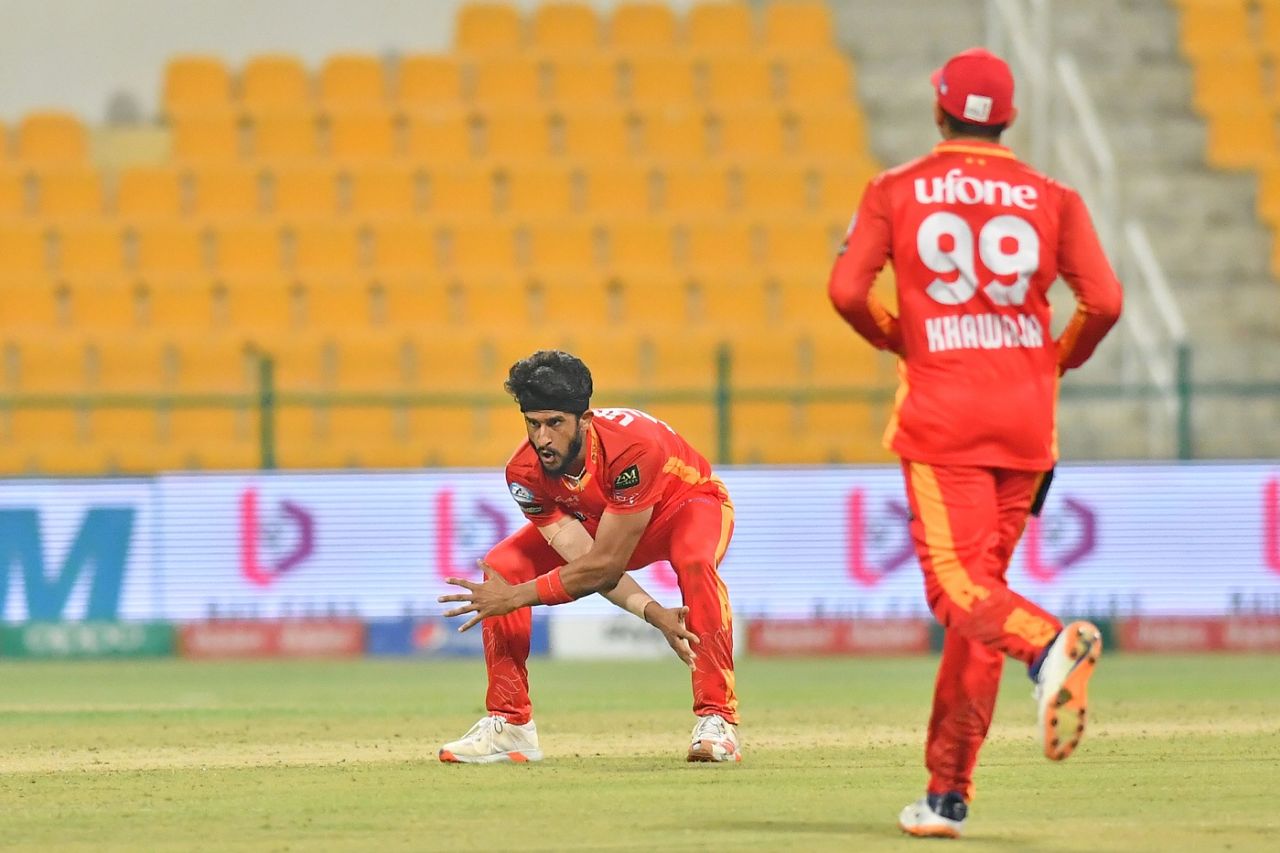 Hasan Ali is pumped after claiming a wicket, Islamabad United vs Lahore Qalandars, Abu Dhabi, PSL 2021, June 9, 2021
