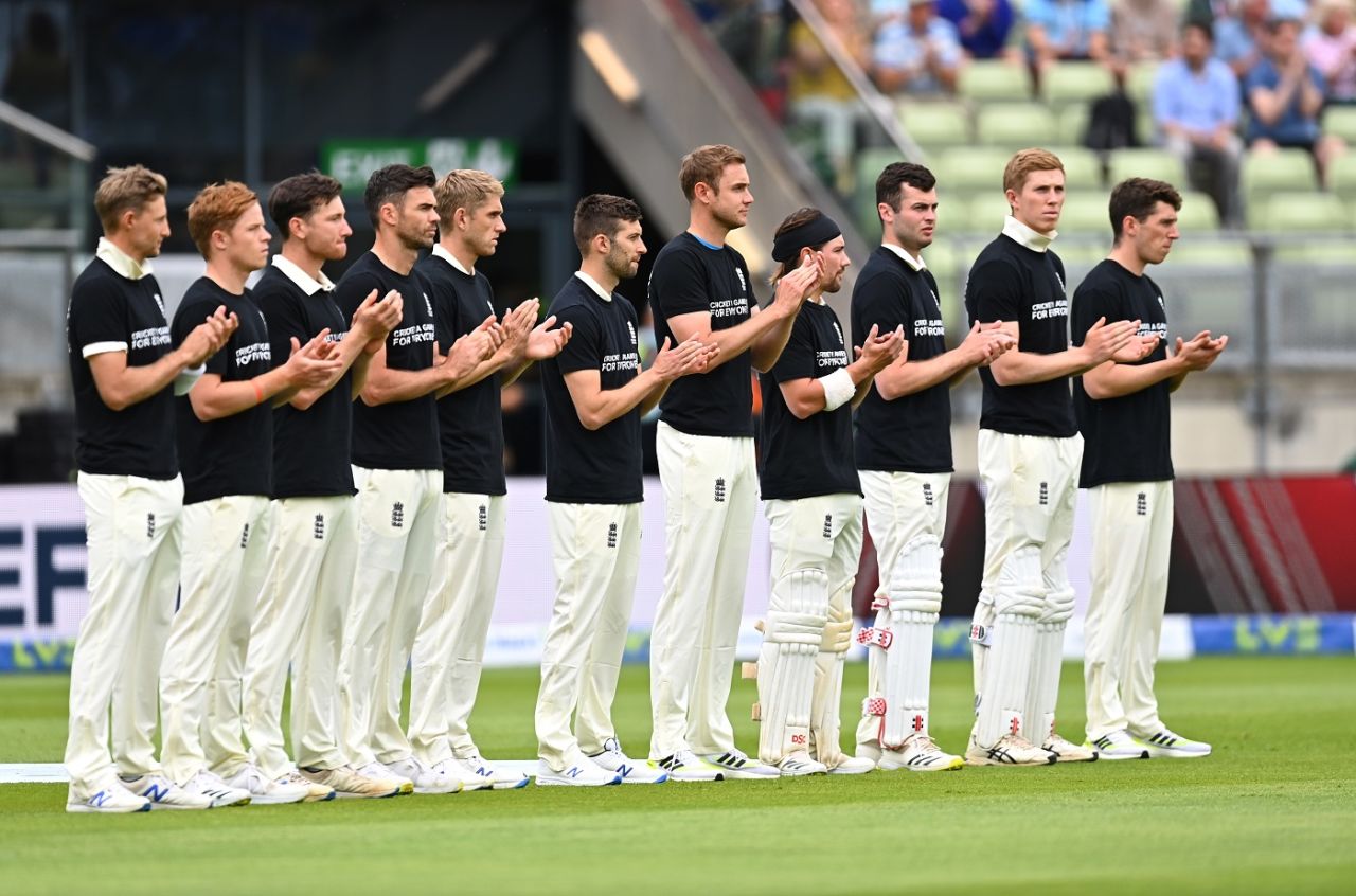 The England line-up came out in their Anti-Discrimination T-Shirts before the start of the second Test, England vs New Zealand, 2nd Test, Day 1, Birmingham, June 10, 2021