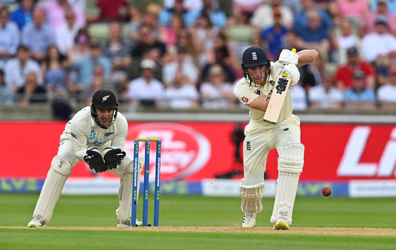 Dan Lawrence drives down the ground, England vs New Zealand, 2nd Test, Day 1, Birmingham, June 10, 2021