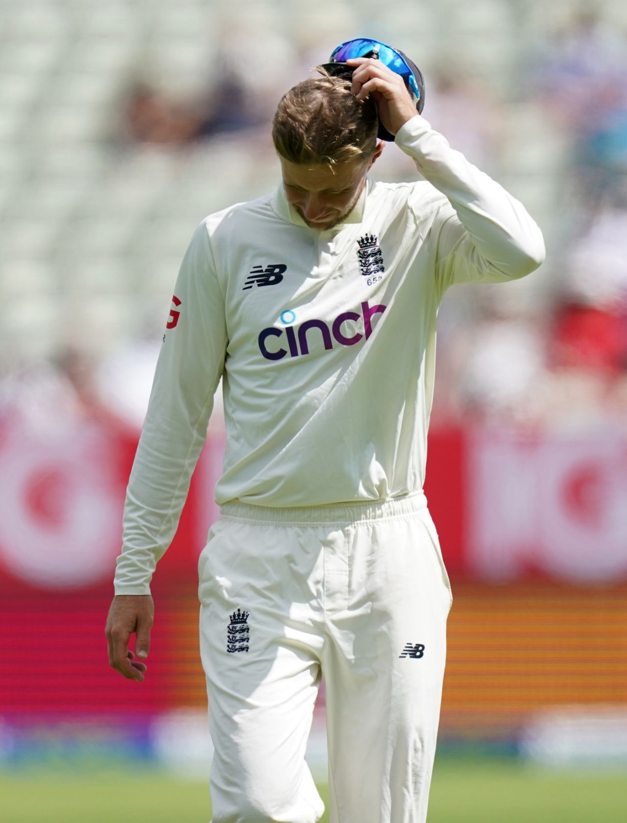Joe Root reacts on the field, England vs New Zealand, 2nd Test, Birmingham, 4th day, June 13, 2021