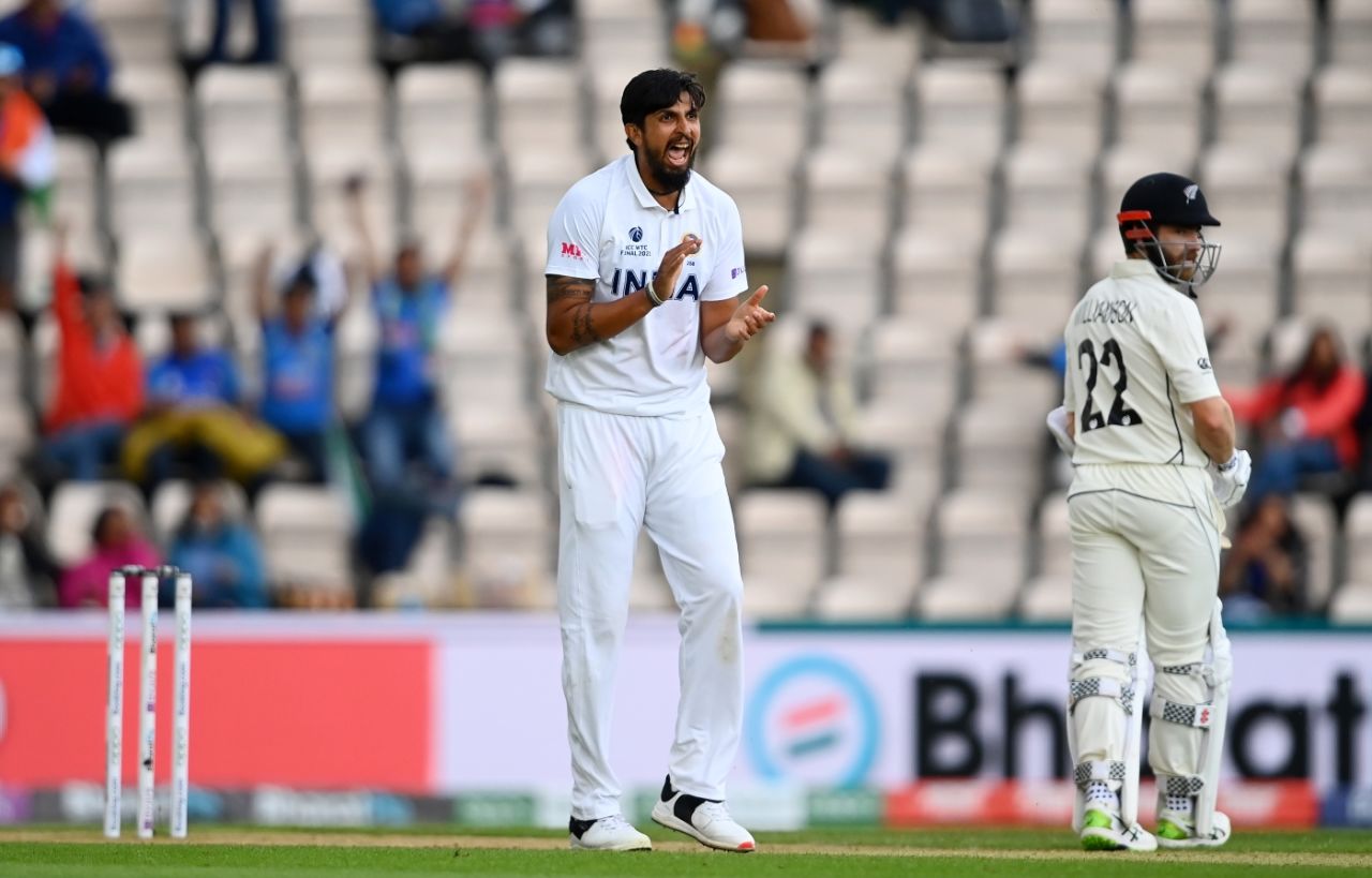Ishant Sharma is all smiles after claiming Devon Conway, India vs New Zealand, World Test Championship (WTC) final, 3rd day, Southampton, June 20, 2021