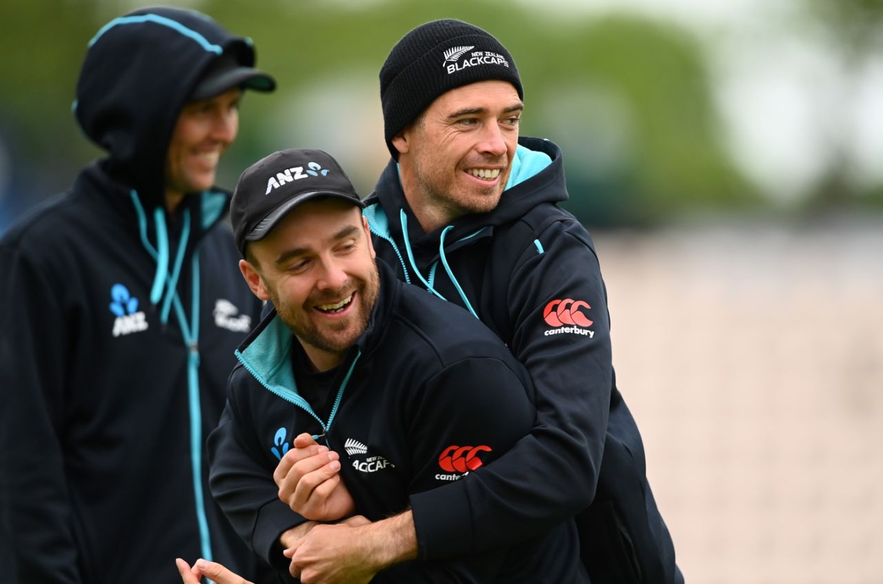 Tim Southee and Tom Blundell have some fun ahead of day five, World Test Championship (WTC) final, 5th day, Southampton, June 22, 2021