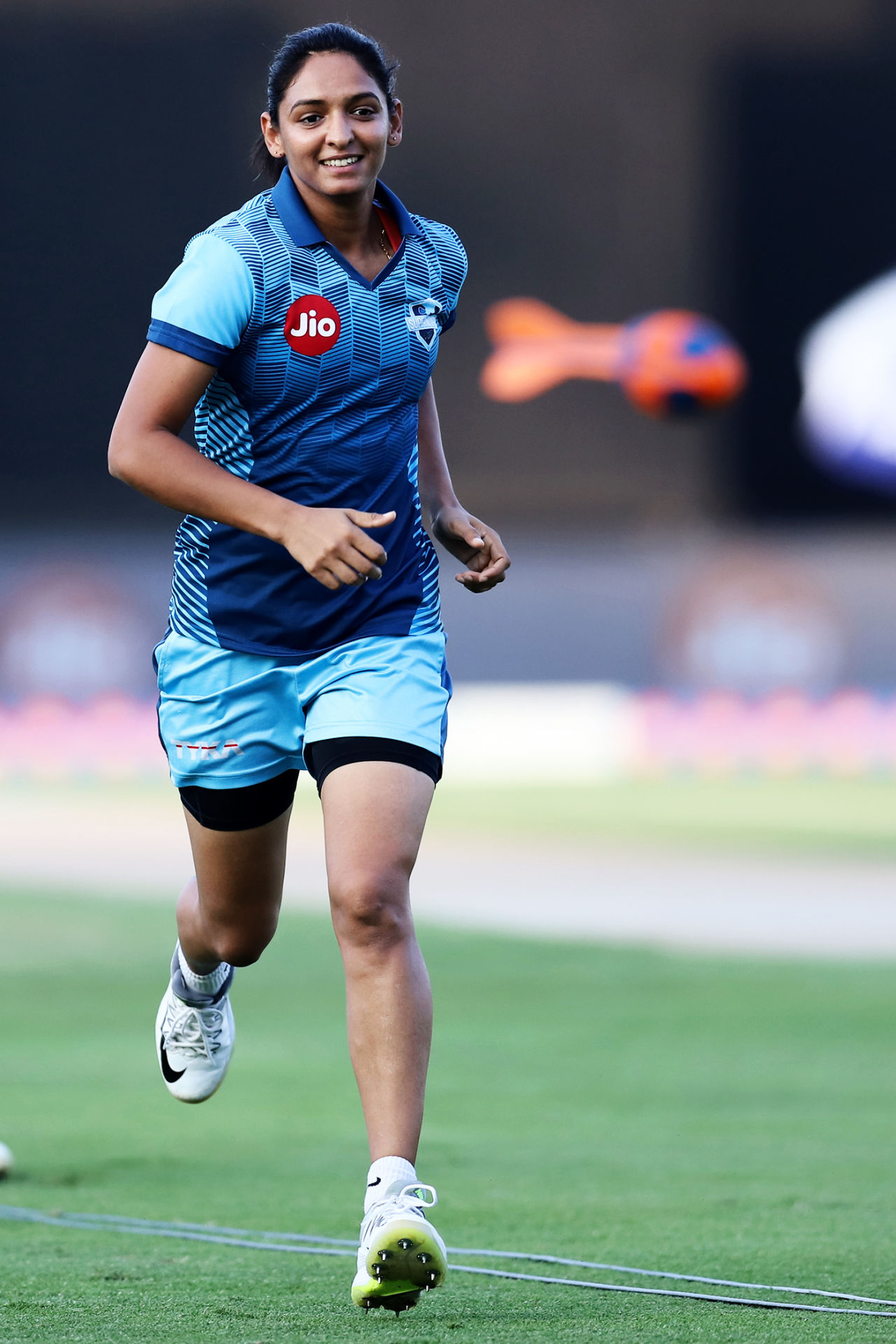 Harmanpreet Kaur runs, Sharjah, November 9, 2020