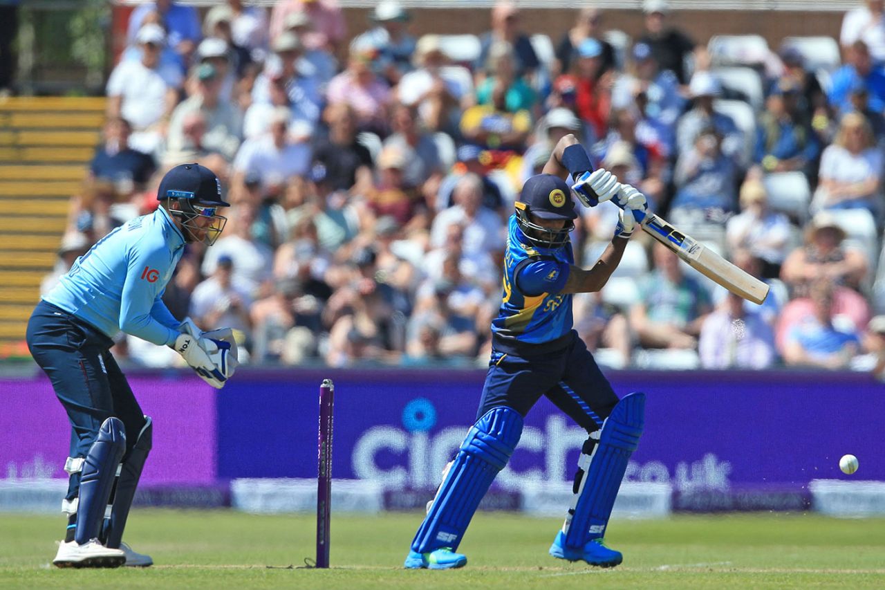 Wanindu Hasaranga punches through cover, England vs Sri Lanka, 1st ODI, Chester-le-Street, June 29, 2021