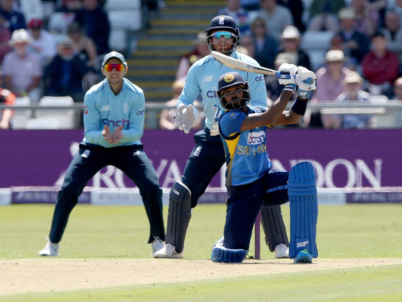 Wanindu Hasaranga thumps Adil Rashid over long-on, England vs Sri Lanka, 1st ODI, Chester-le-Street, June 29, 2021