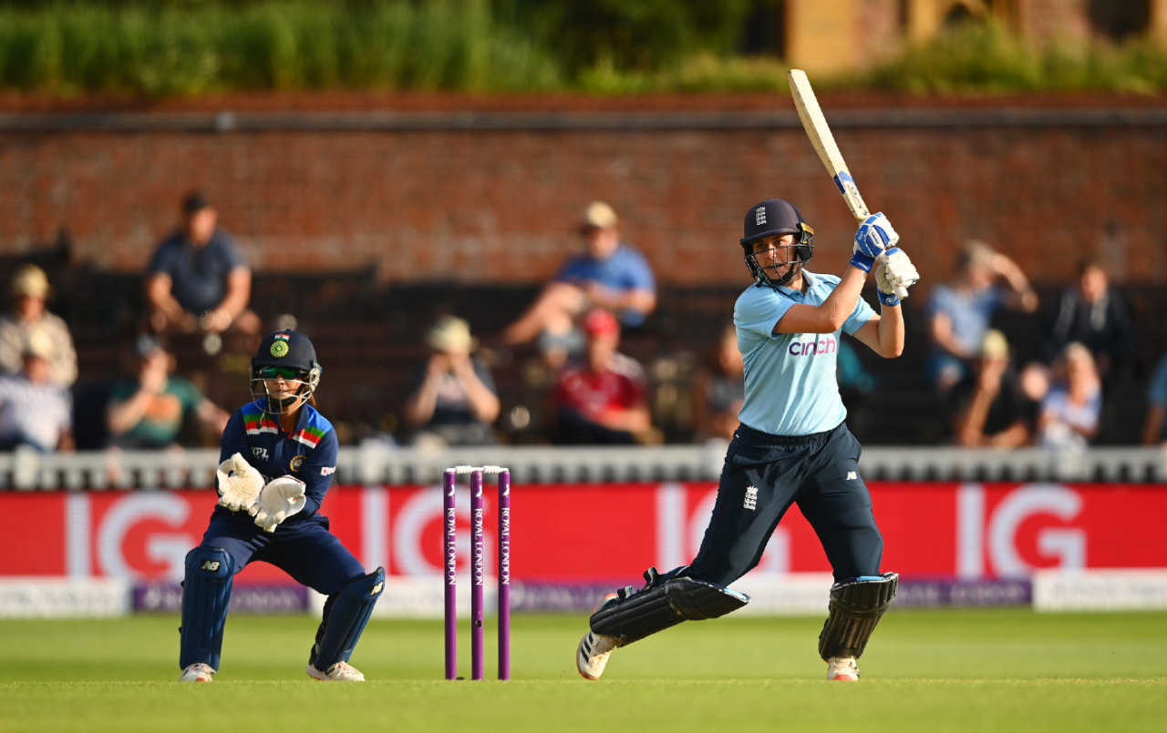 Nat Sciver cuts into the covers, England vs India, 2nd Women's ODI, Taunton, June 30, 2021