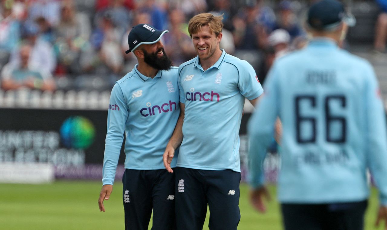 David Willey struck twice in his opening spell, England vs Sri Lanka, 3rd ODI, Bristol, July 4, 2021