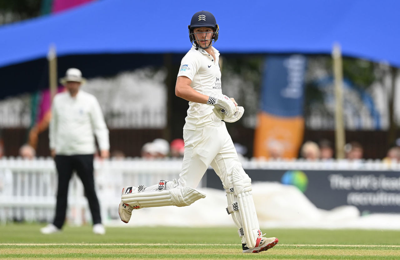Joshua De Caires made 5 at the top of the Middlesex order, LV= Insurance County Championship, Gloucestershire vs Middlesex, Cheltenham, July 06, 2021