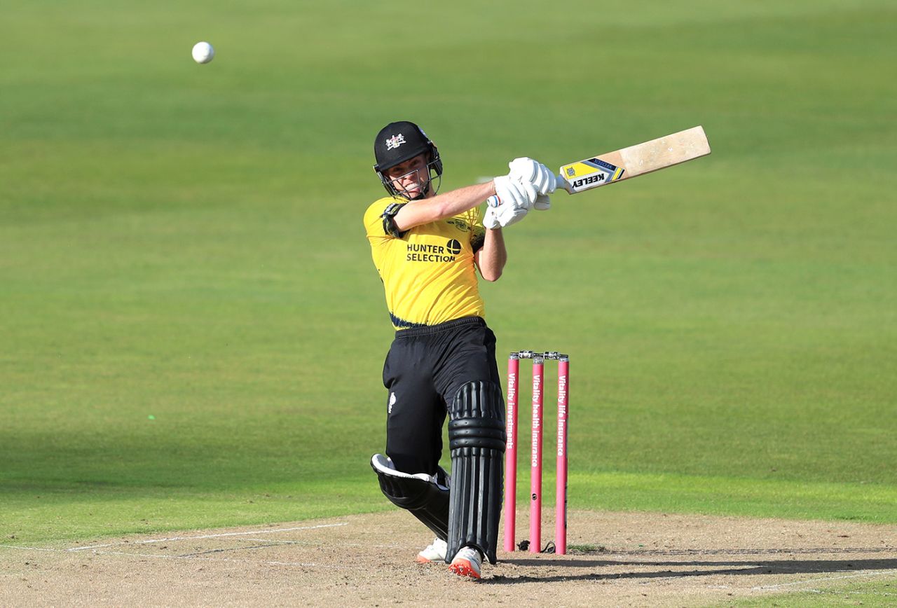 Ryan Higgins cracks a pull, Surrey vs Gloucestershire, Vitality Blast semi-final, Edgbaston, October 4, 2020