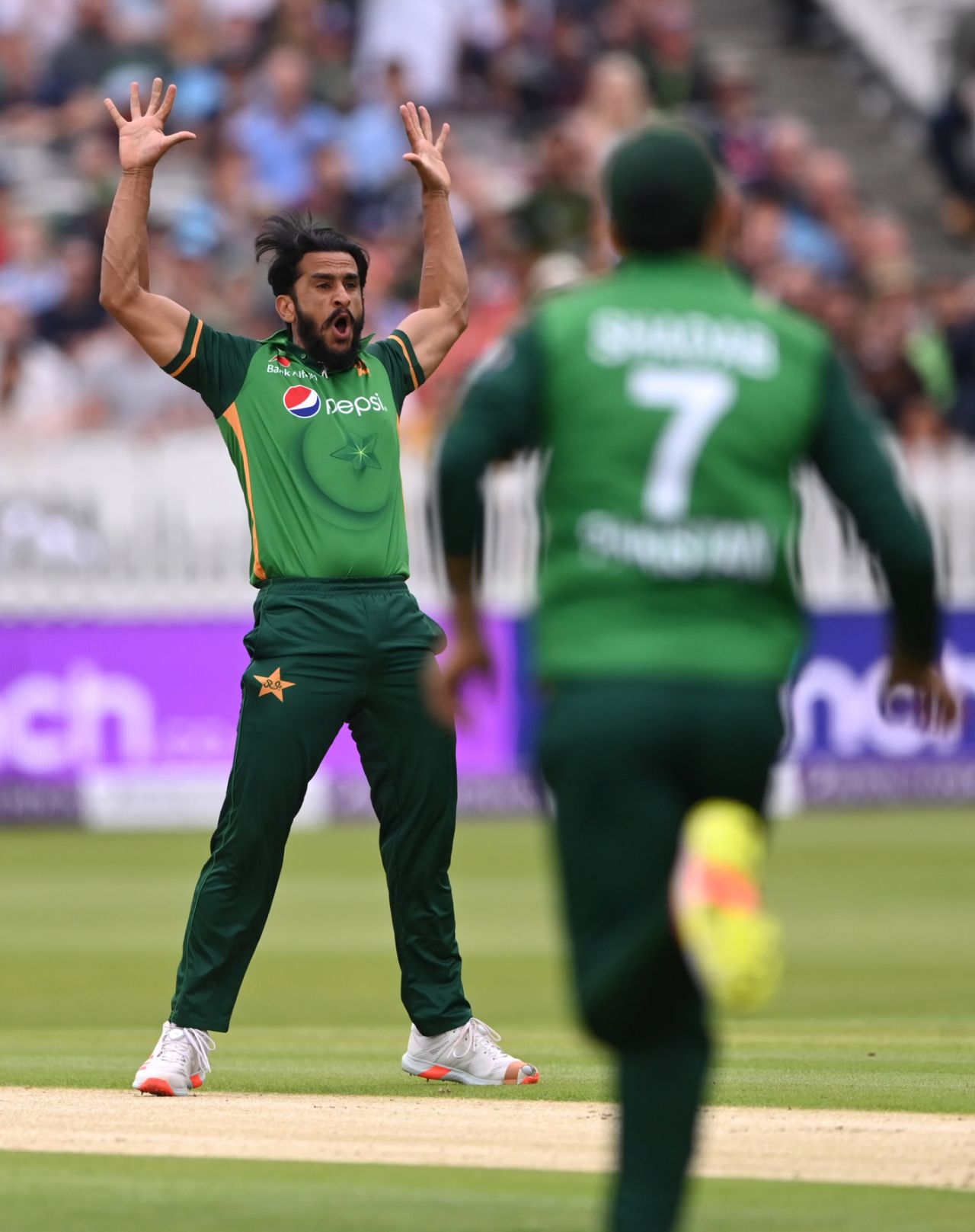 Hasan Ali celebrates the dismissal of Dawid Malan, England vs Pakistan, 2nd ODI, Lord's, July 10, 2021