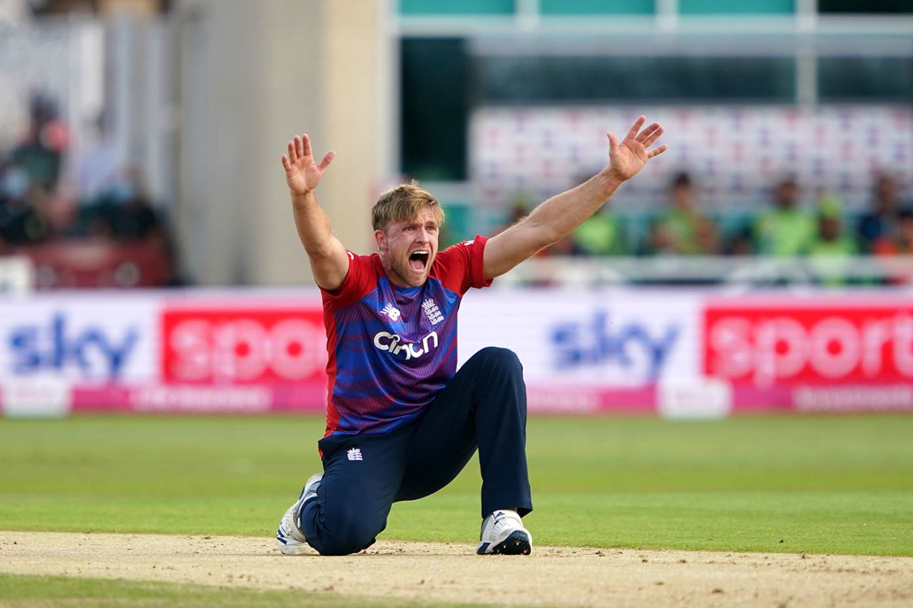 David Willey appeals for a wicket, England vs Pakistan, Trent Bridge, 1st T20I, July 16, 2021