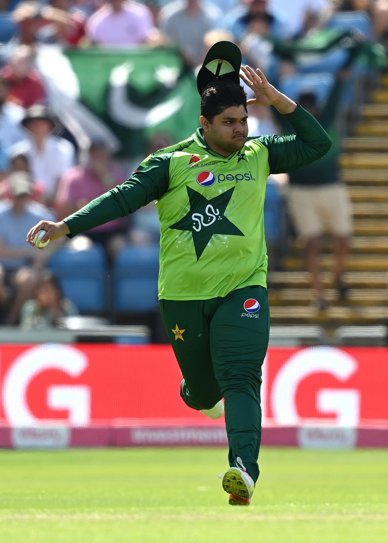 Azam Khan loses his cap as he celebrates a catch, England vs Pakistan, 2nd T20I, Headingley, July 18, 2021