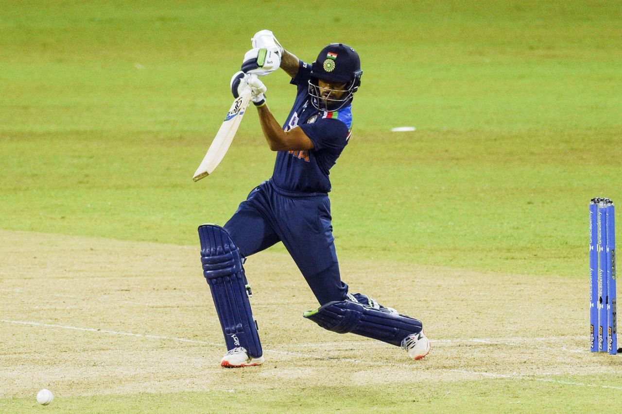 Shikhar Dhawan leans into a drive, Sri Lanka vs India, 2nd ODI, Colombo, July 20, 2021