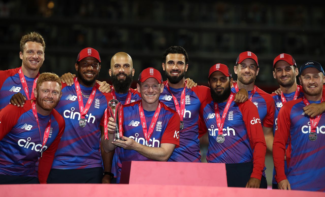 England's players pose with the series trophy, England vs Pakistan, 3rd T20I, Old Trafford, July 20, 2021