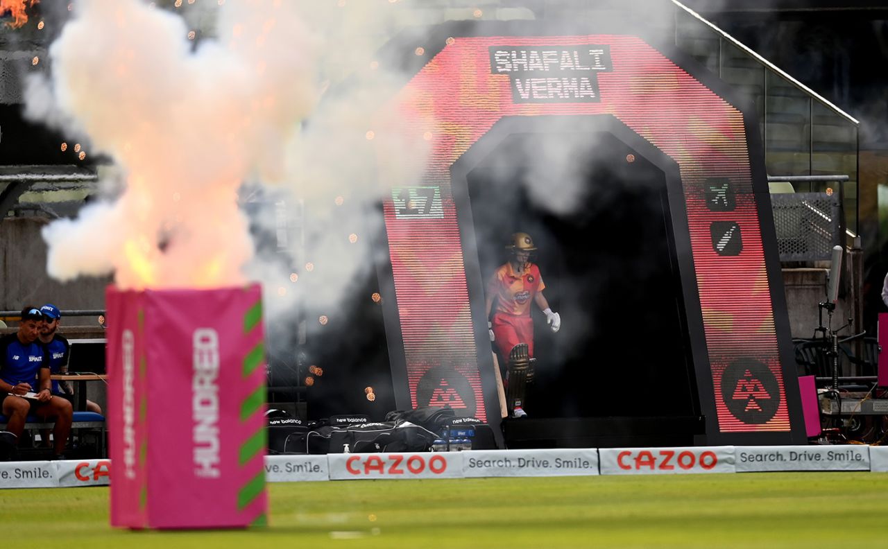 Katie Mack walks out to open the Phoenix innings, Birmingham Phoenix vs London Spirit, Women's Hundred, Edgbaston, July 23, 2021