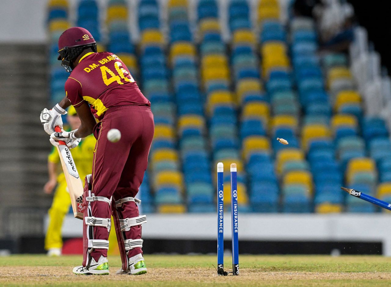 Darren Bravo lost his off stump, West Indies vs Australia, 2nd ODI, Barbados, July 24, 2021