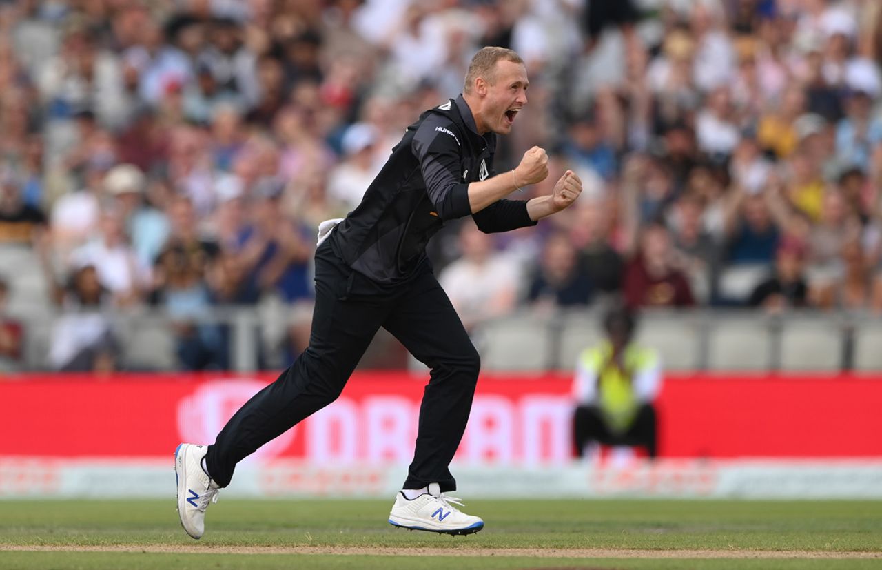 Matt Parkinson celebrates the dismissal of Liam Livingstone, Manchester Originals vs Birmingham Phoenix, Men's Hundred, Old Trafford, July 25, 2021