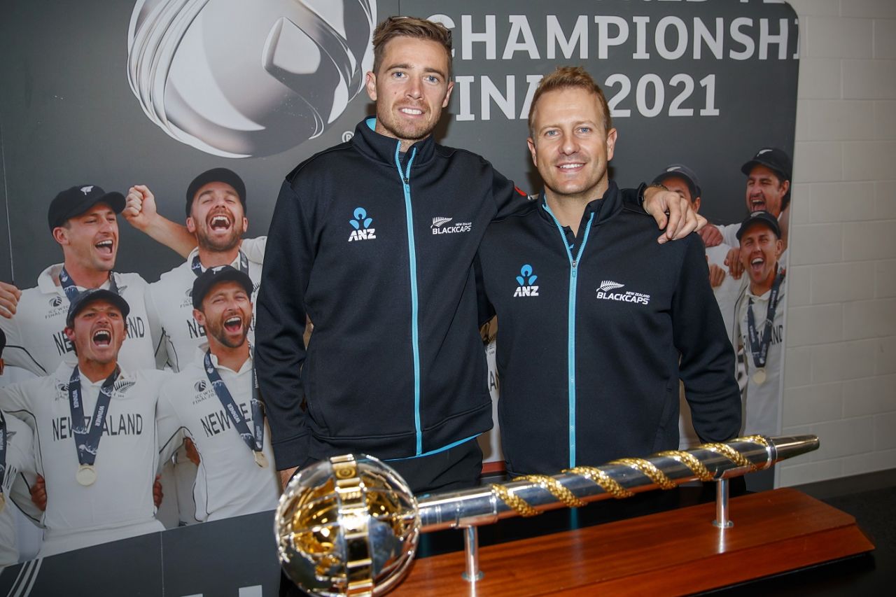 Tim Southee and Neil Wagner pose with the mace in Auckland, Eden Park, July 27, 2021